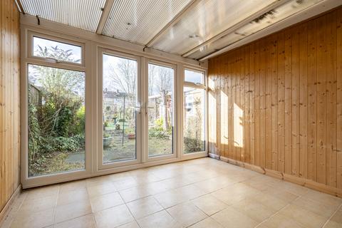 2 bedroom bungalow for sale, Shenley Road, Bletchley, Milton Keynes