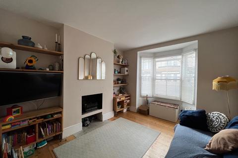 3 bedroom maisonette for sale, Temple Street, Brighton