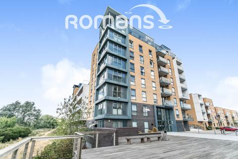 2 bedroom apartment to rent, Skylark House, Kennet Island