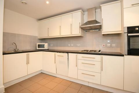 2 bedroom apartment to rent, Golate Court, City Centre