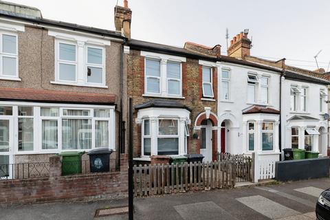 3 bedroom terraced house to rent, Turner Road, Walthamstow, London, E17