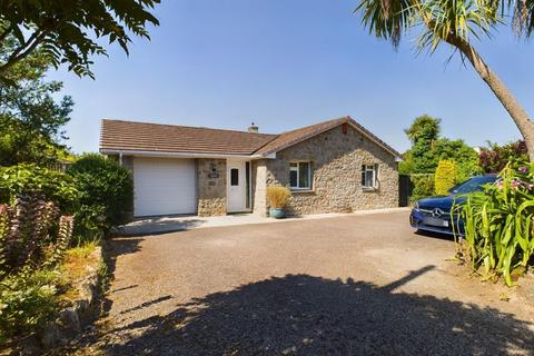 3 bedroom detached bungalow for sale, Tregenna Lane, Camborne - Individual detached bungalow, chain free sale