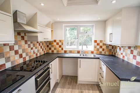 17 Vale View, Royal Wootton Bassett, Swindon, SN4 7BY