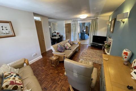 4 bedroom house for sale, Stansty Close,Wrexham