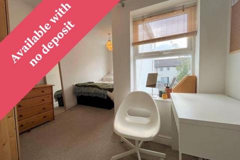 1 bedroom in a house share to rent, St. Pauls Street North, Cheltenham GL50