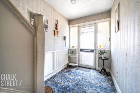 197 Ballards Road, Dagenham, RM10 9AR