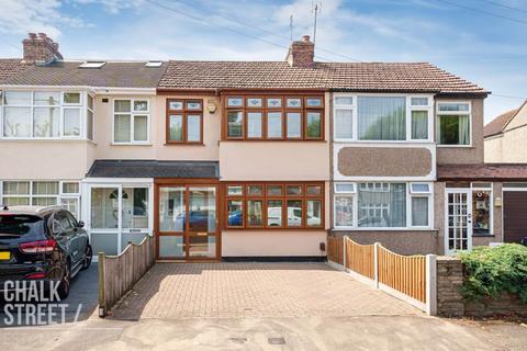 70 Birch Crescent, Hornchurch, RM11 2NJ