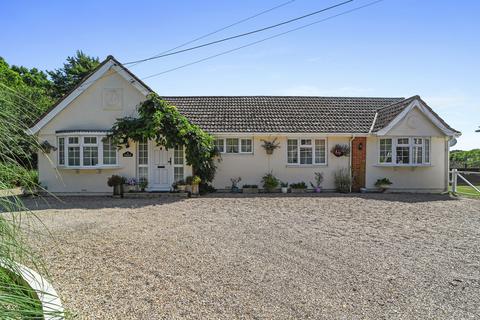 4 bedroom detached bungalow for sale, Rectory Road, Weeley Heath