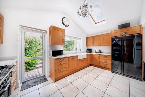 4 bedroom detached house for sale, Southwood Avenue, Coulsdon CR5