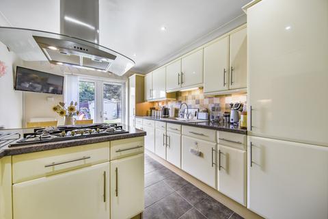 9 Latimer Road, Corby, NN17 2DA