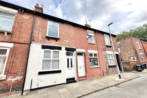 2 bedroom terraced house to rent, Oak Grove, Manchester M41