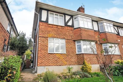 2 bedroom flat to rent, Mill Vale, Bromley BR2