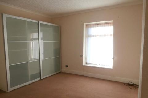 31 Copley Street, Shaw, Oldham, OL2 7TR
