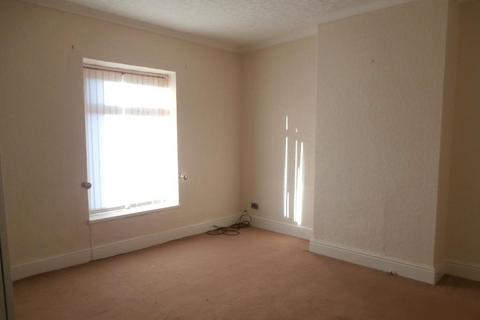 31 Copley Street, Shaw, Oldham, OL2 7TR