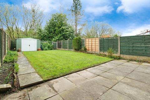 25 Bottomfield Close, Oldham, OL1 4AT