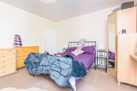 12a Gordon Street, Shaw, Oldham, OL2 8EU