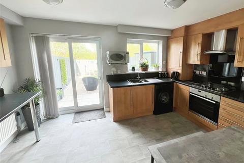 6 Baldwins Close, Royton, Oldham, OL2 5FG