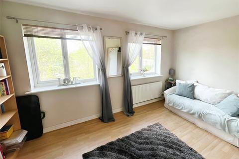 6 Baldwins Close, Royton, Oldham, OL2 5FG