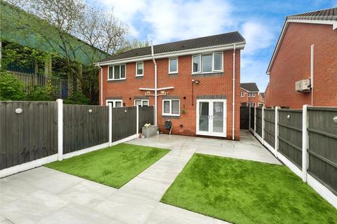11 Johnstone Close, Oldham, OL1 2QE