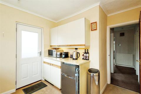 114 Trent Road, Shaw, Oldham, OL2 7QH