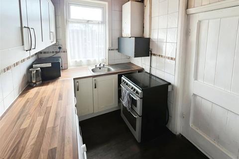 199 Copster Hill Road, Oldham, OL8 3DD