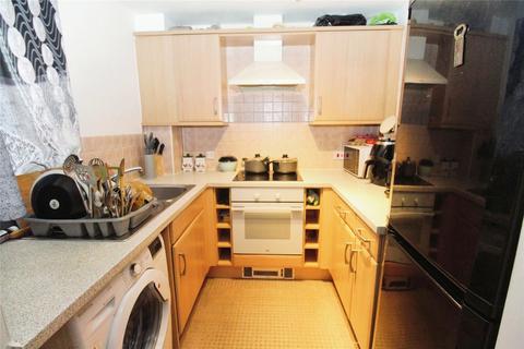 2 bedroom flat for sale, White Star Place, Hampshire SO14