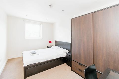 1 bedroom flat for sale, Queensway, Hampshire SO14