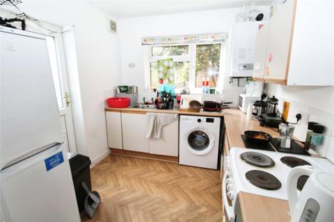 4 bedroom terraced house for sale, Woodside Road, Hampshire SO17