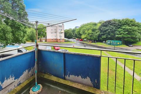 2 bedroom flat to rent, Linacre Road, Hampshire SO19