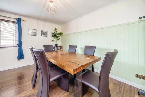 18 Stein Square, Bannockburn, Stirling, FK7 8JF