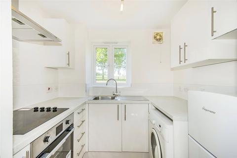 undefined, Chipstead Close, Sutton SM2