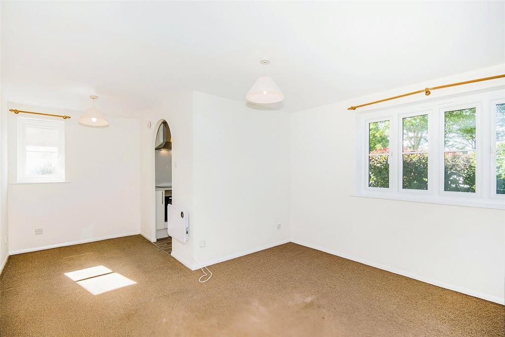 Studio Room