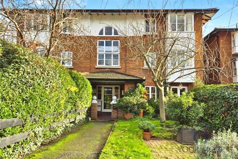 Kingsworthy Close, Kingston upon Thames KT1