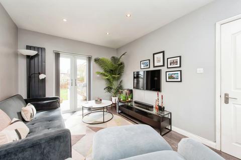 123 Church Lane, Chessington, KT9 2DP