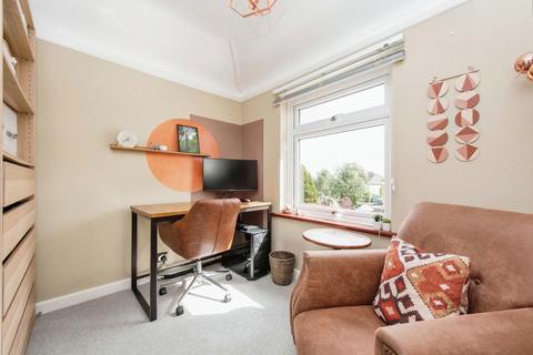 123 Church Lane, Chessington, KT9 2DP