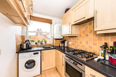 1 bedroom flat for sale, Ewell Road, Surbiton KT6