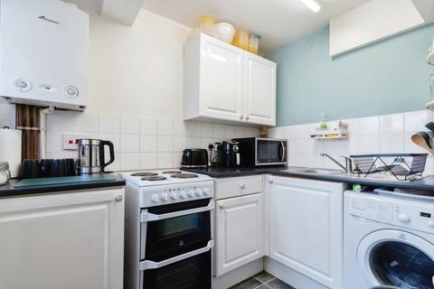 1b The Chilterns, Sutton, SM2 5QN