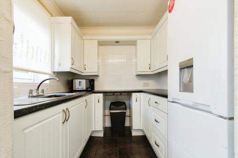 1 bedroom flat for sale, Cedar Road, Sutton SM2