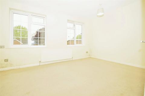 13 Ferndown Close, Sutton, SM2 5TG