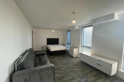 Studio to rent, Stockport Road, Ardwick, Manchester, M13 0BR