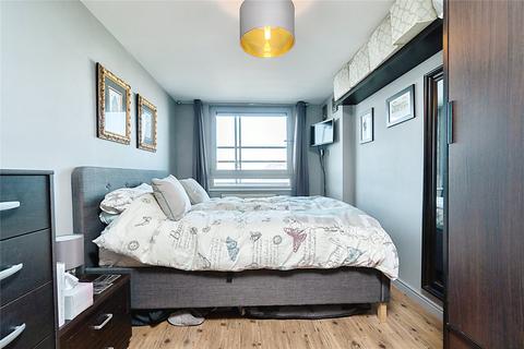 2 bedroom flat for sale, Throwley Way, Sutton SM1