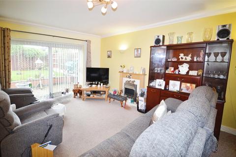 2 bedroom bungalow for sale, Darklands Road, Derbyshire DE11