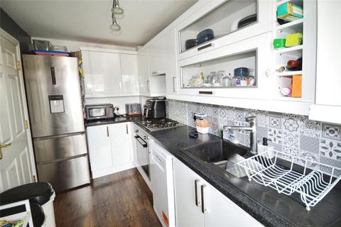 3 bedroom terraced house for sale, Woodward Way, Derbyshire DE11