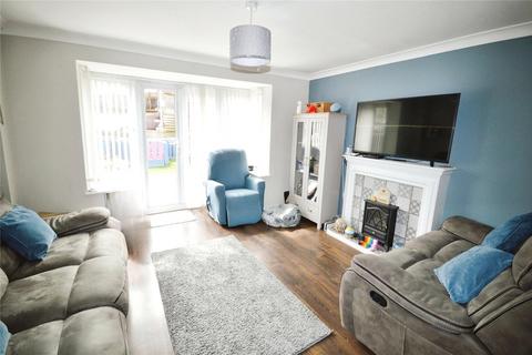 3 bedroom terraced house for sale, Woodward Way, Derbyshire DE11