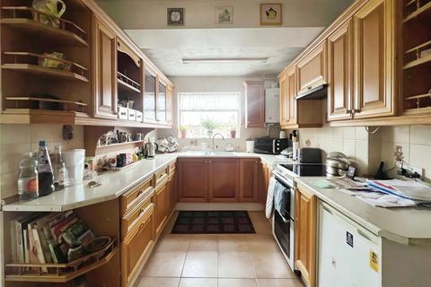 16 Ash Close, Swanley, BR8 7ES