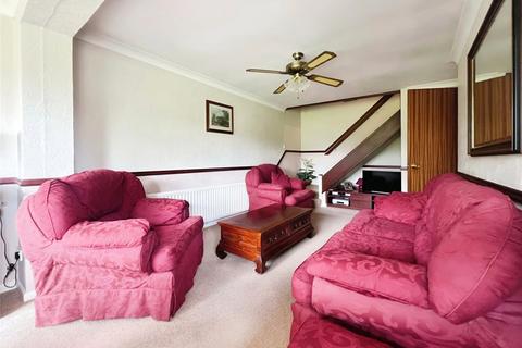 126 Pinks Hill, Swanley, BR8 8NW