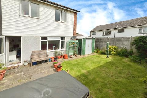 27 Conifer Way, Swanley, BR8 7UE