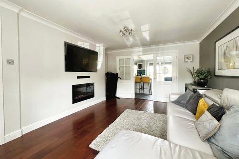 3 bedroom end of terrace house for sale, The Staples, Kent BR8