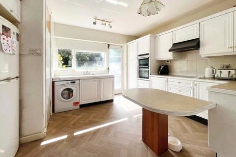 44 Beesfield Lane, Farningham, Dartford, DA4 0BZ