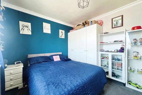 31 Conifer Way, Swanley, BR8 7UE